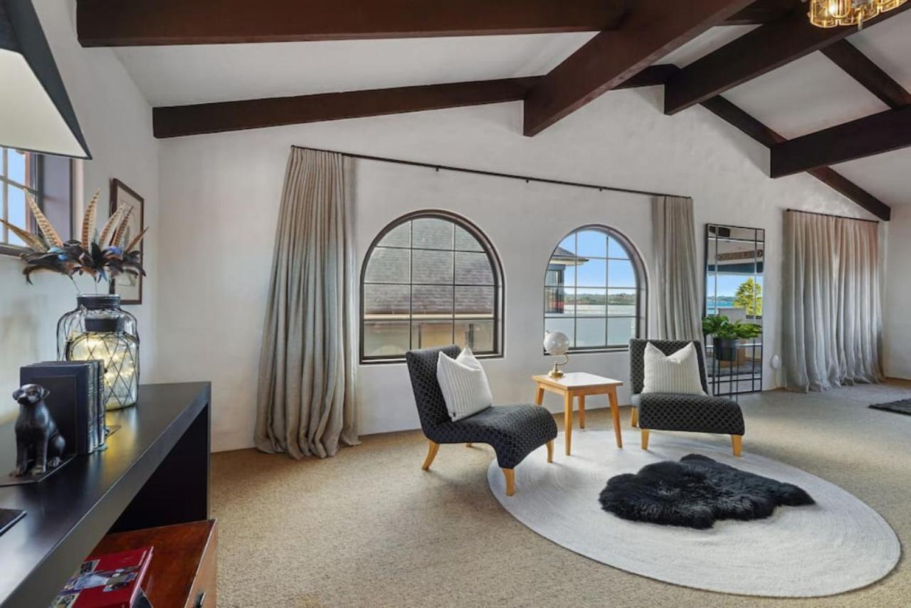 Magnificent Beachfront Mansion - Pool - Fireplace Окленд Екстер'єр фото