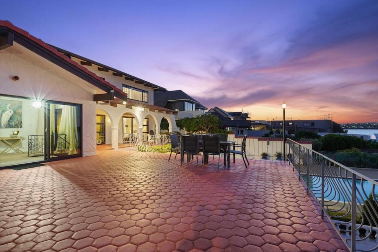 Magnificent Beachfront Mansion - Pool - Fireplace Окленд Екстер'єр фото