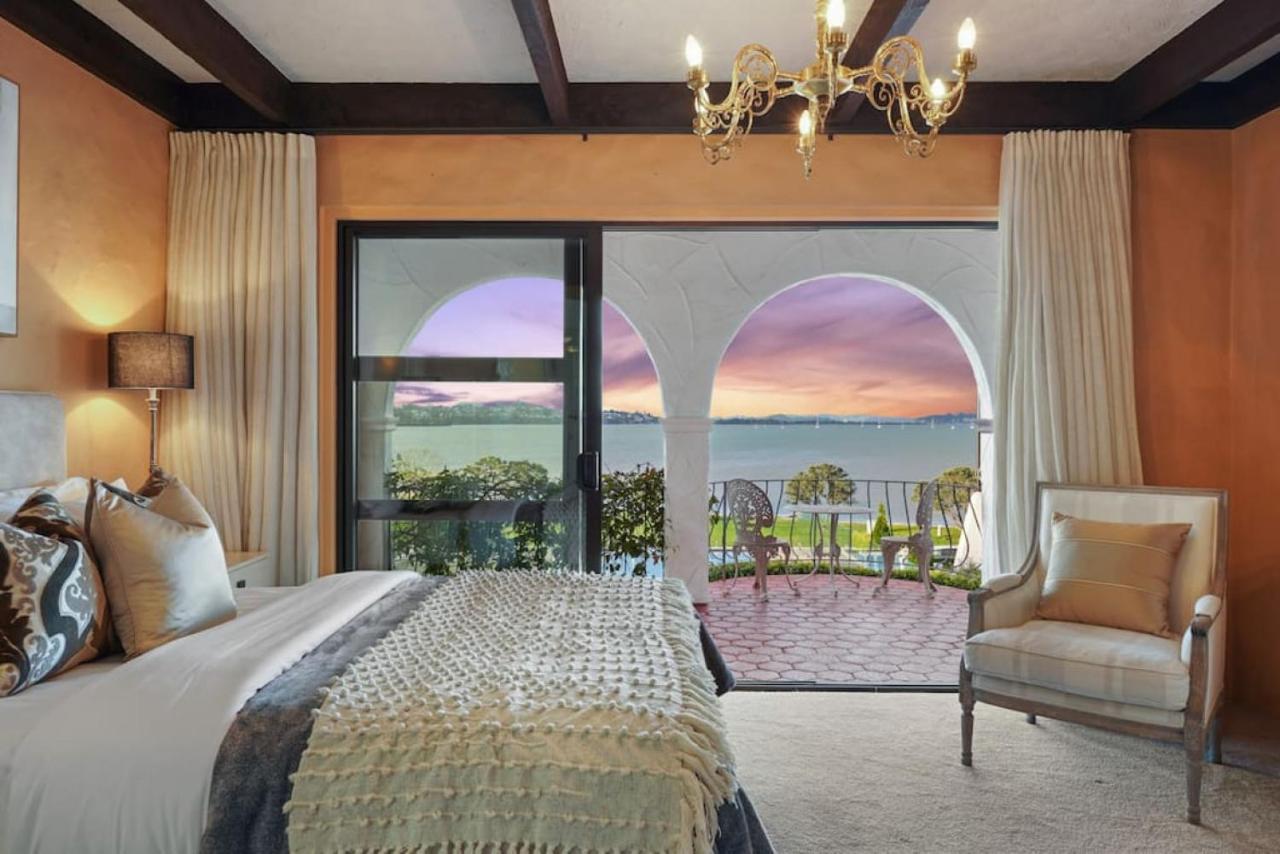 Magnificent Beachfront Mansion - Pool - Fireplace Окленд Екстер'єр фото