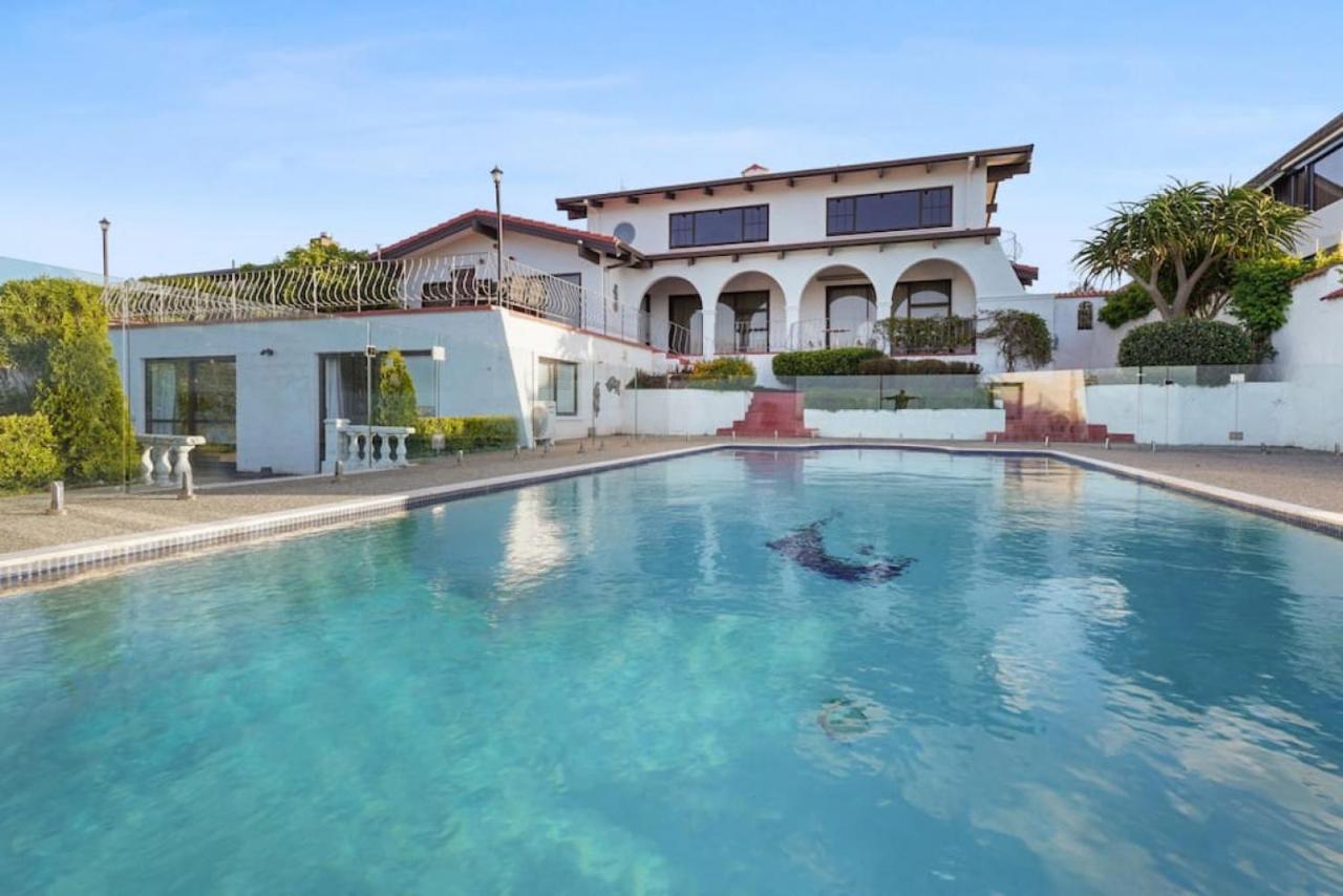 Magnificent Beachfront Mansion - Pool - Fireplace Окленд Екстер'єр фото